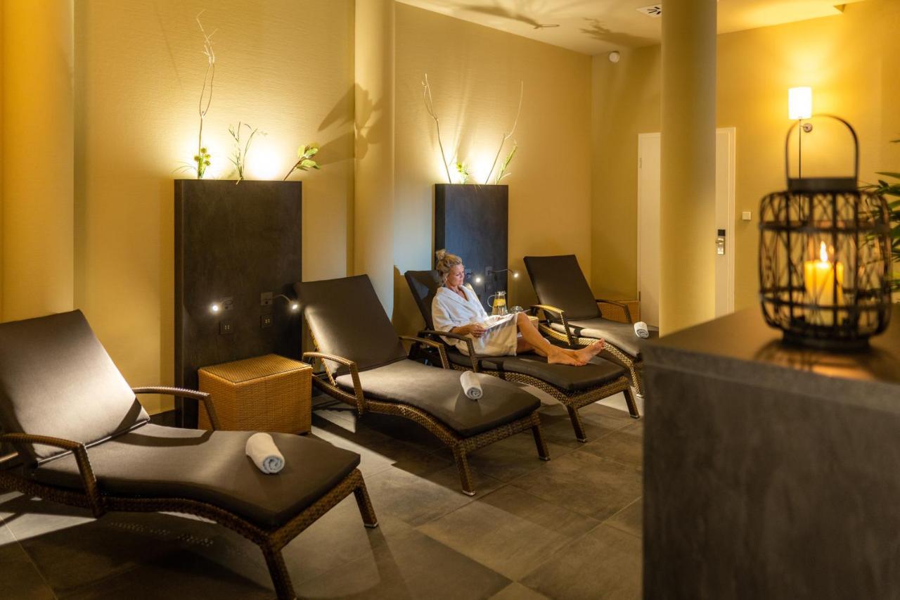 Mueritzpalais Hotel Waren  Ngoại thất bức ảnh